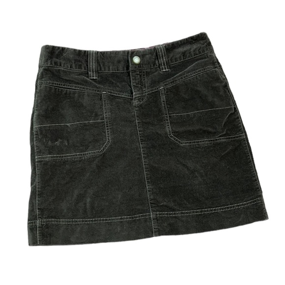 Athleta Dresses & Skirts - Athleta Cotton Velveteen Pencil Olive Green Skirt Velvet Women’s size 4 petite